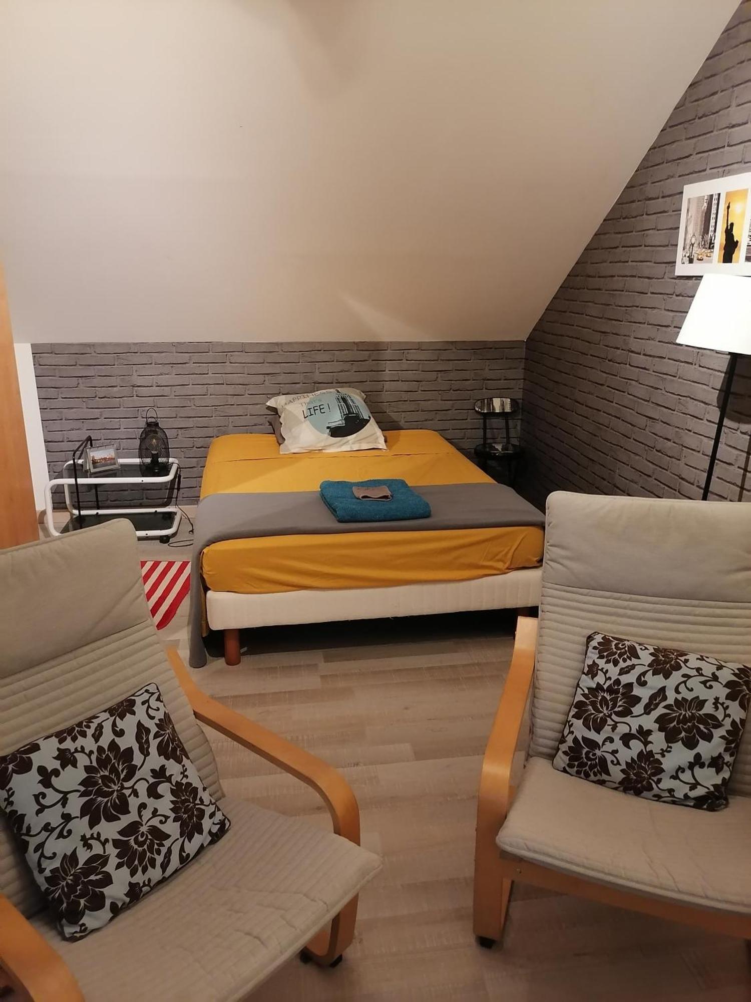 Chambre De L'Oree Du Bois Audeux Luaran gambar
